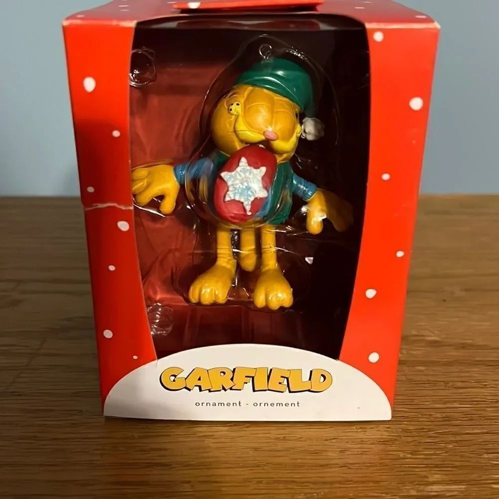 Garfield Christmas Ornament
